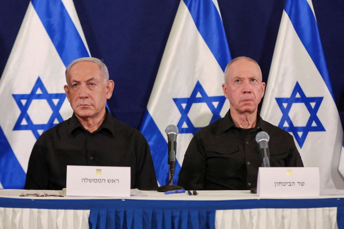 Israeli Prime Minister dismisses Defense Minister