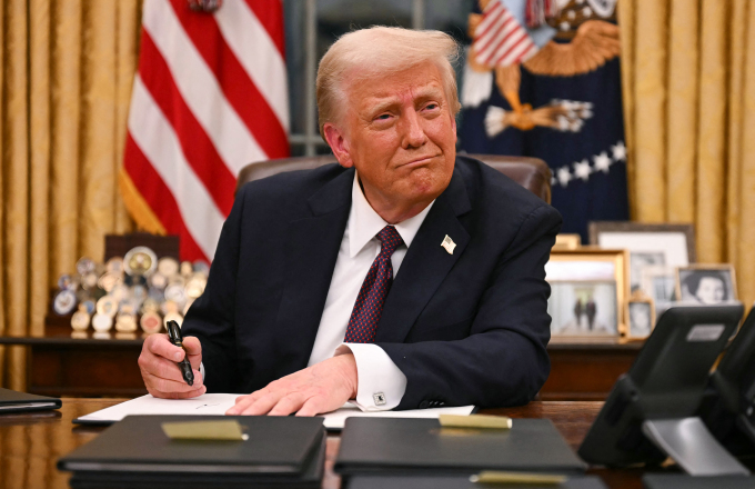 President Trump Signs About 200 Orders Immediately After Taking Office