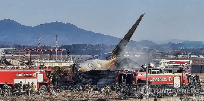 South Korean Plane Skids Off Runway, Killing 179 People